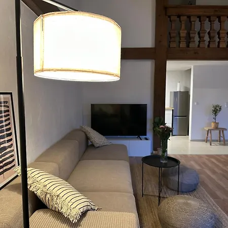 公寓 Flow Living I 118qm Design-maisonette Mit Pool I Watzmannblick I Nahe Koenigssee 贝希特斯加登